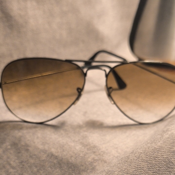 Ray-Ban Aviator Sunglasses - Black Frame with Brown Lenses
